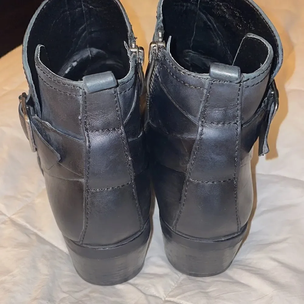 Vince Camuto VP Beamer Bootie Black